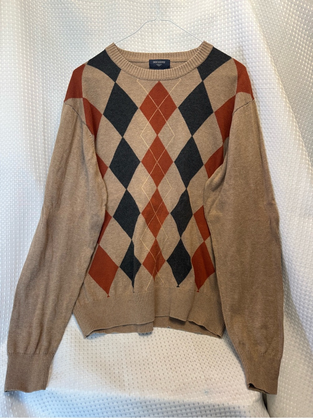 Dockers Tan Argyle Crewneck Sweater with Rust and Charcoal Diamonds
